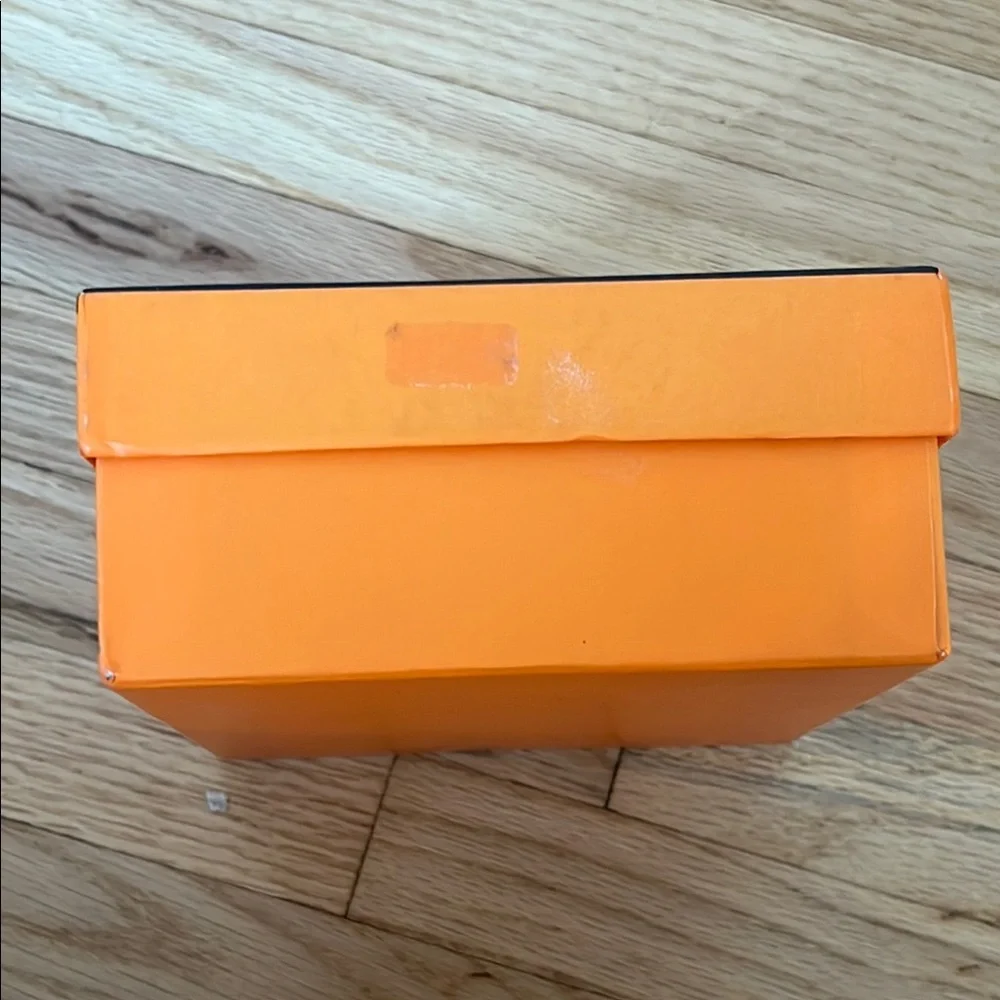 Hermès small Orange Gift Box -
